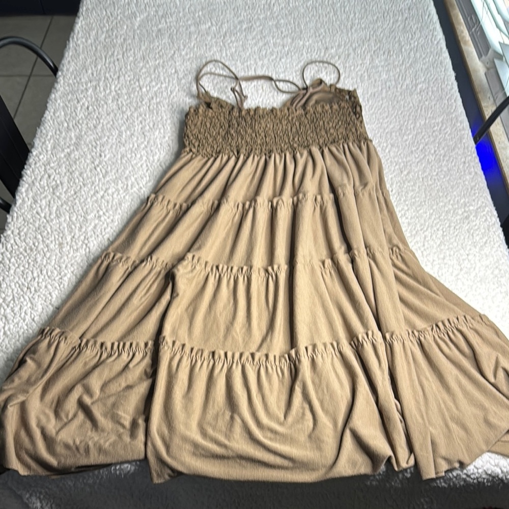 Zenana Outfitters Tan Lace Midi Dress With Lace Top - Picture 4 of 5